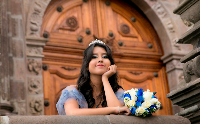 Quinceaneras-3